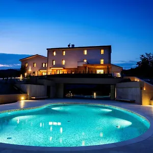 https://azienda-agrituristica-relais-althea.hotelinveneto.com