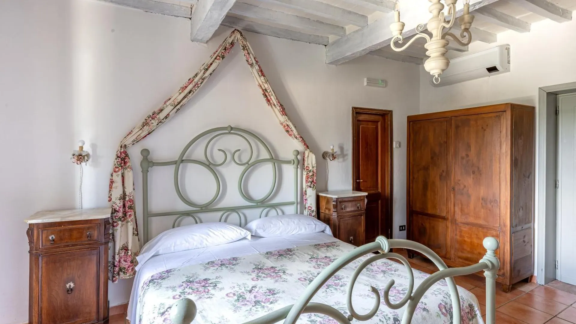 Farm stay Agriturismo Pieve Sprenna Villa Buonconvento