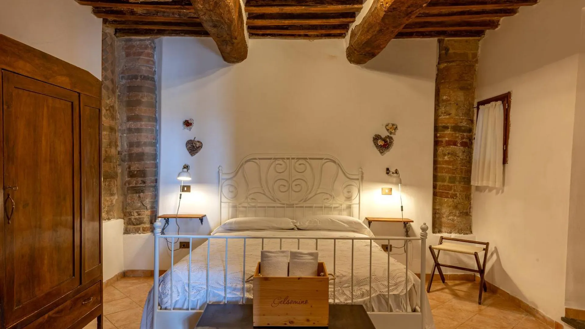 Agriturismo Pieve Sprenna Villa Buonconvento Italy